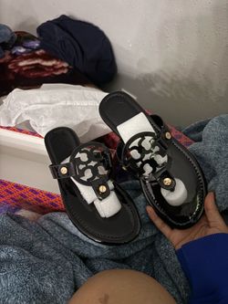 tory burch sandals