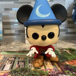 Mickey Mouse Large Funko