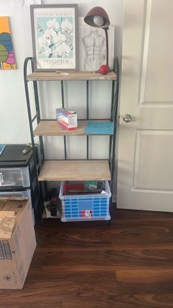 Selling Bookshelf 
