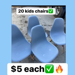 Kids chairs ALL MUST GO TODAY.✅BEST OFFER GETS THEM