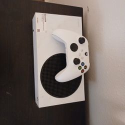 Xbox Series S with Controller