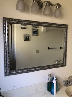 Bathroom mirror 