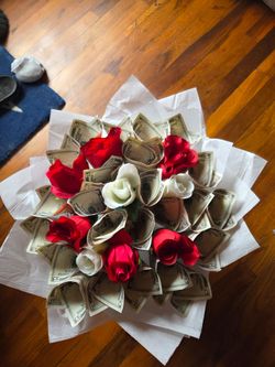 Graduation money bouquet