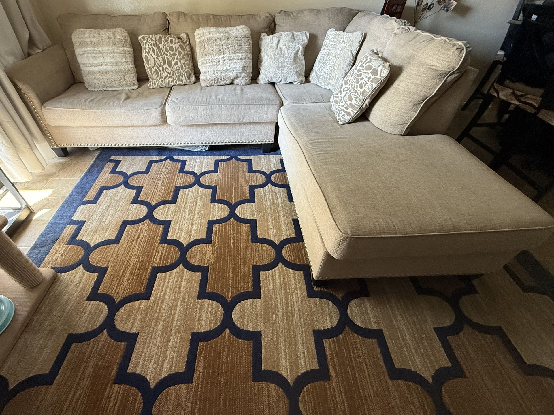 Sectional Sofa