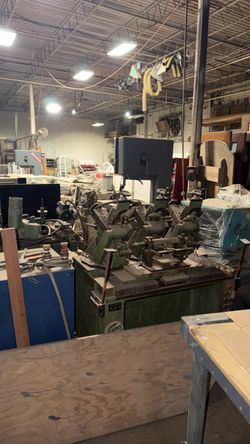 Warehouse liquidation make offers