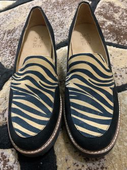 Women Black & Leopard Loafer Black & Leopard Size 10W