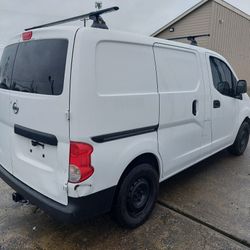 2017 Nissan Nv200
