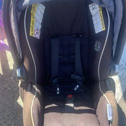 Graco Car Seat 