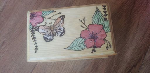 Handburned Jewelry or Trinket Box