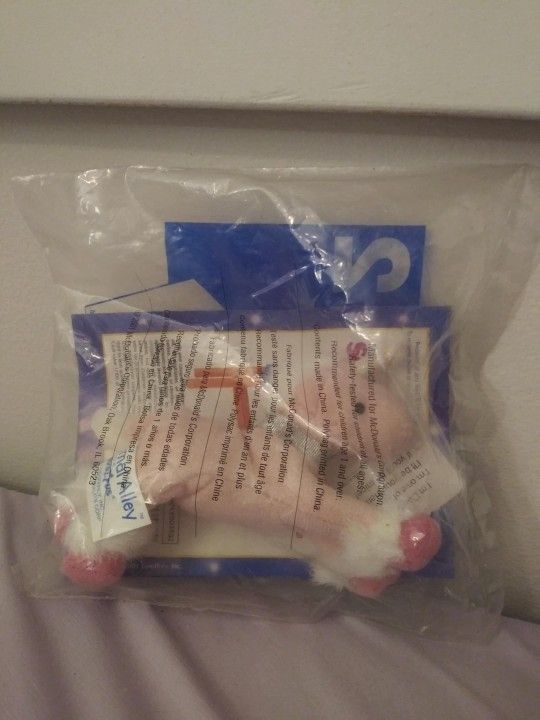 2001 Animal Alley Darla Pink Unicorn Plush Stuffed Toys R Us McDonald's Toy #2 Sealed