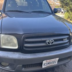 2003 Toyota Sequoia