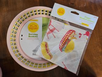 Serving Baskets and Liners