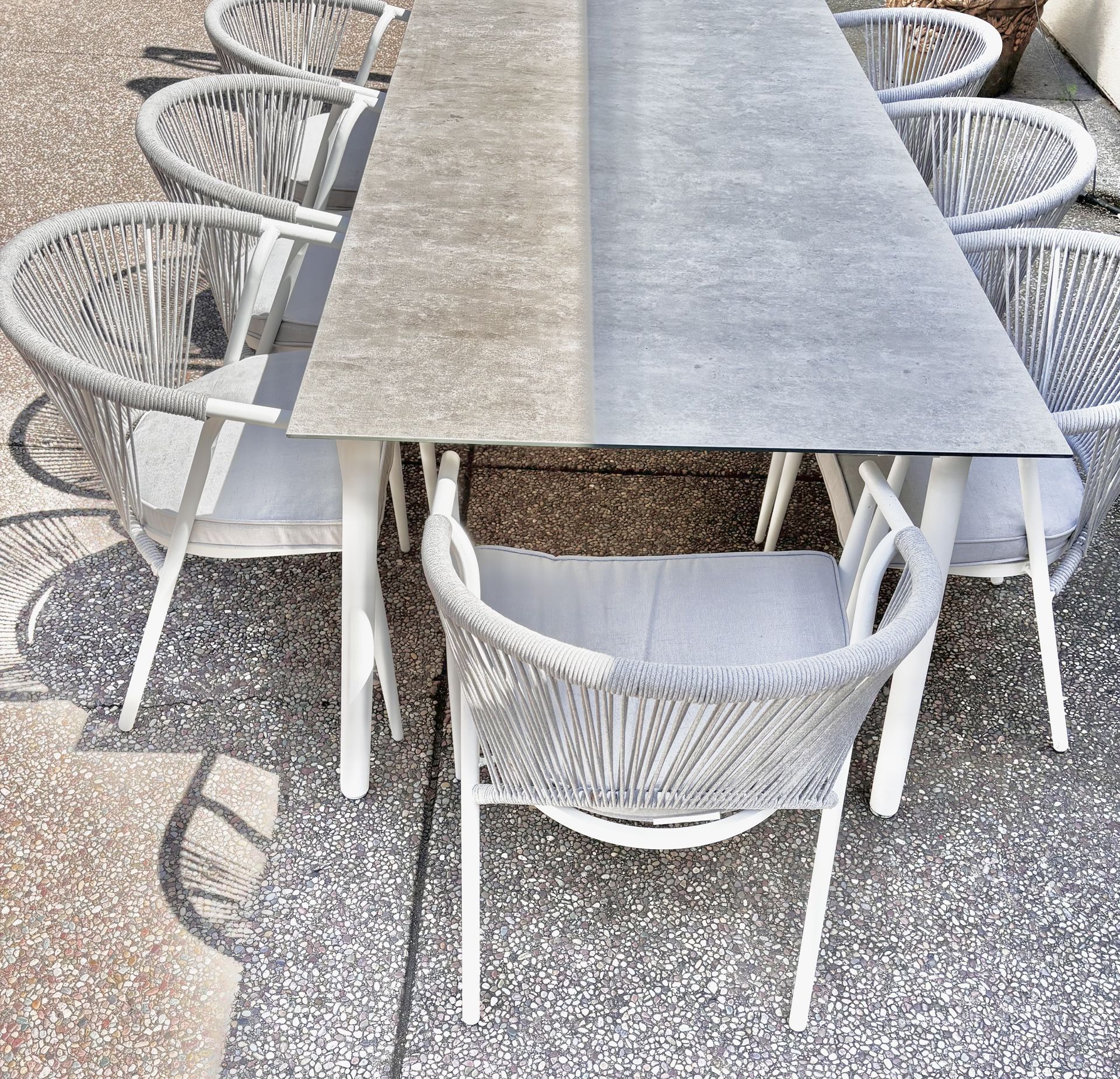 Terra Outdoor Dining Set