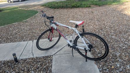 Packleader Pro "Le Tour De France" Hybrid/Road Bike