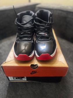 Jordan 11- Bred