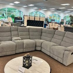 Brand New Reclining Sectional Sofa / Sofa Seccional Reclinable Nuevo A Estrenar...Fast Delivery 🚚 