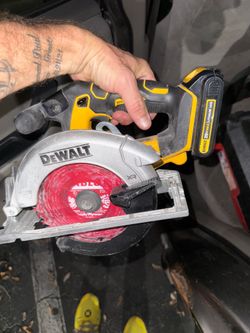 Dewalt circular 20 V saw
