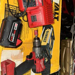 M18 HAMMER DRILL FUEL KIT