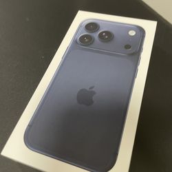 New In Box iPhone 17 Pro Max 256gb AT&T 