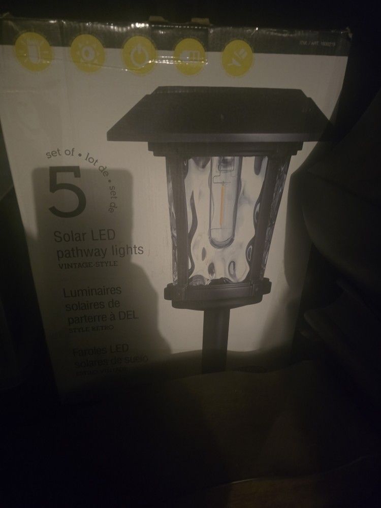 Solar LED Pathway Lights