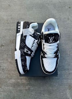 LV Trainer (Sizes 11, 12)
