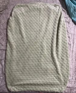 Bassinet cover pads