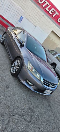 2014 Honda Accord-Sedan