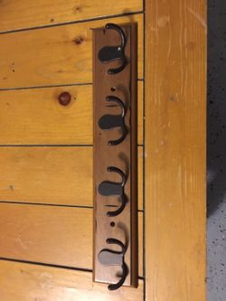 Wooden hanger decoration