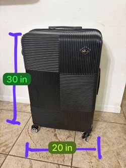 Luggage / Maleta / Valija 30 in x 20 in