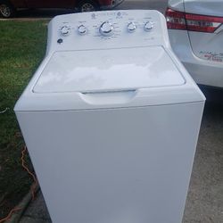 Very Nice GE Washer ** Free Local Delivery 