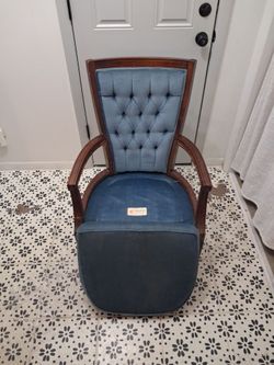 FairField Blue Velvet arm chair