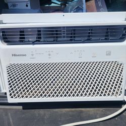 HISENSE  AIR CONDITIONER  WORKS GREAT $150