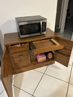 Sewing Dresser/stand. 