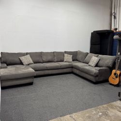 Harper Foam III Grey Performance Fabric Microfiber 3 Piece Sectional Couch - Can Deliver - 65% OFF