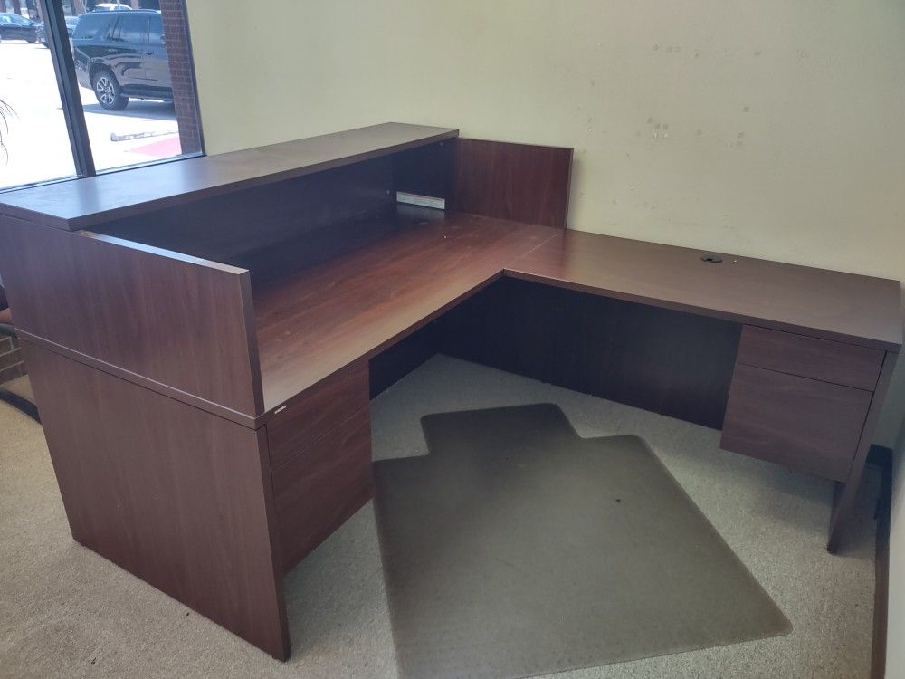Receptionist Desk