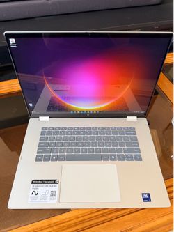HP Omnibook 7 flip 16 inch