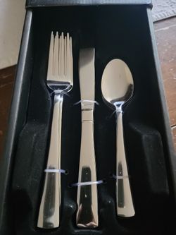 24 Piece Stainless Steel Silverware