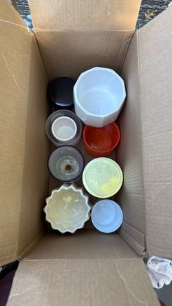 Free mixed used / empty candle vessels / jars