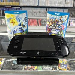 Nintendo Wii U Bundle 2 Games Complete $200 Gamehogs 11am-7pm