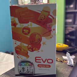 Ozobot Evo Starter Kit Model 040101 Moving Robot Bluetooth