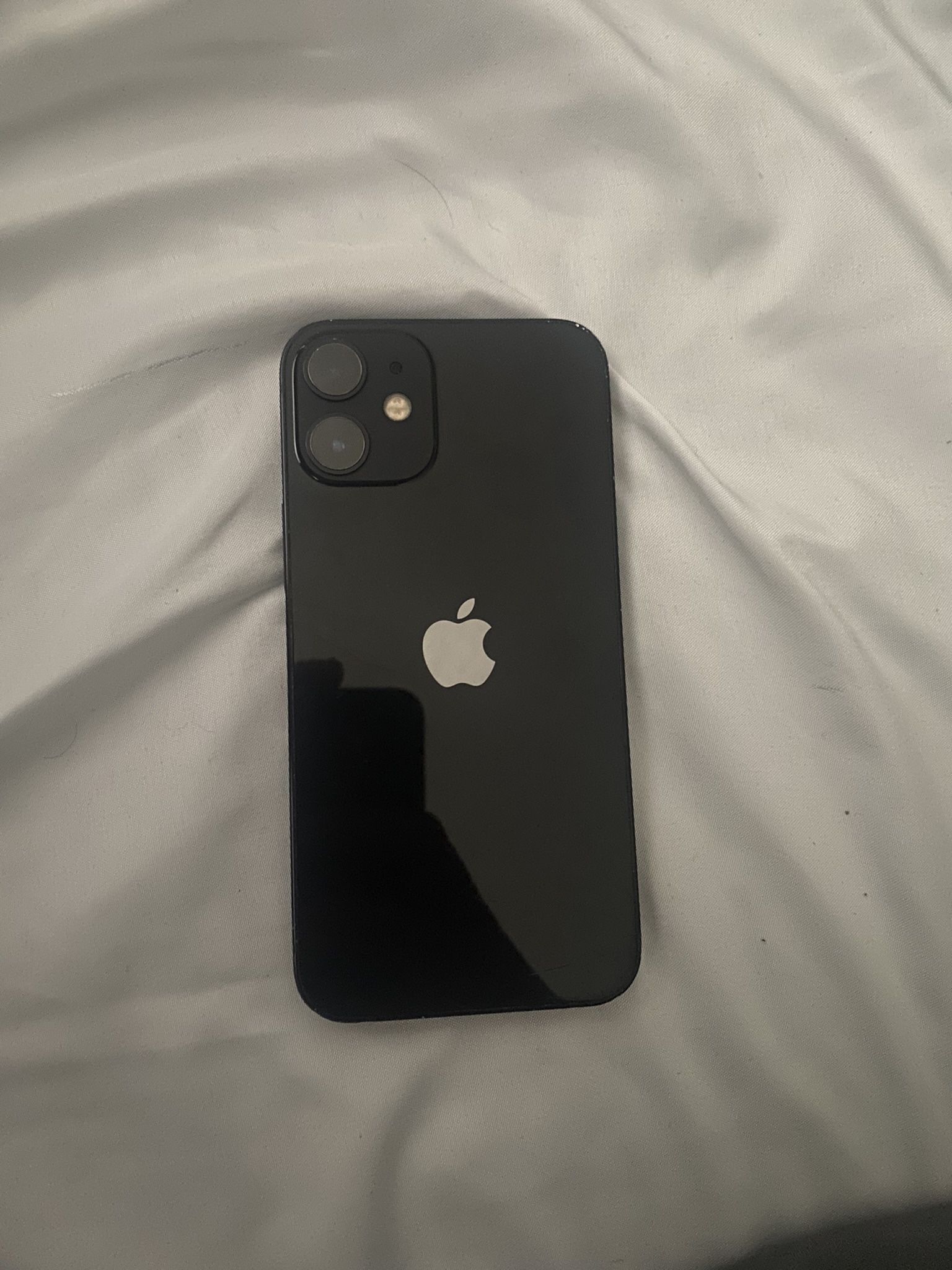 iPhone 12 (unlocked)