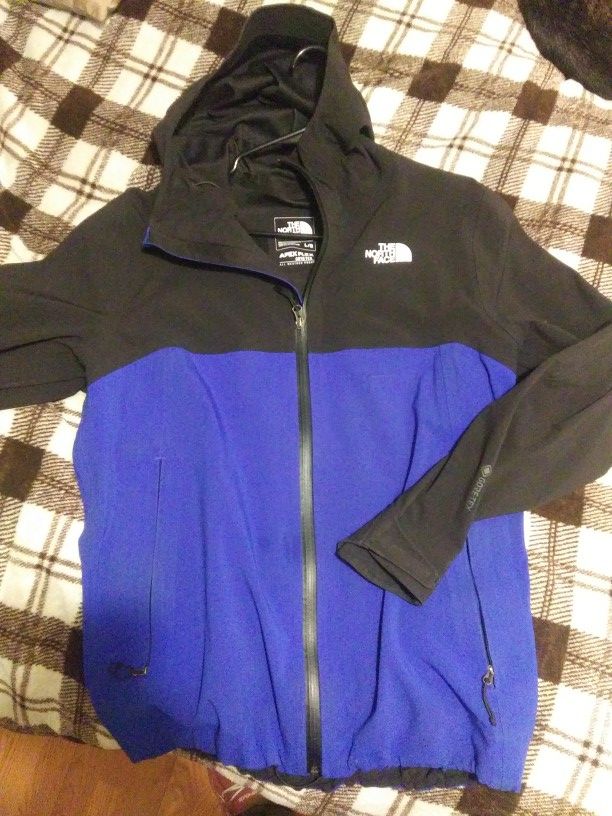 North face Mens Large Gore Tex