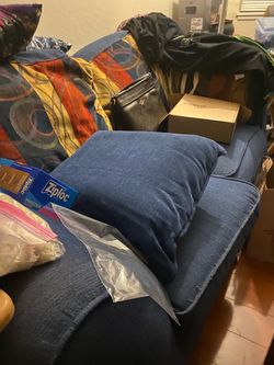 Gently Used couch looking for home ASAP