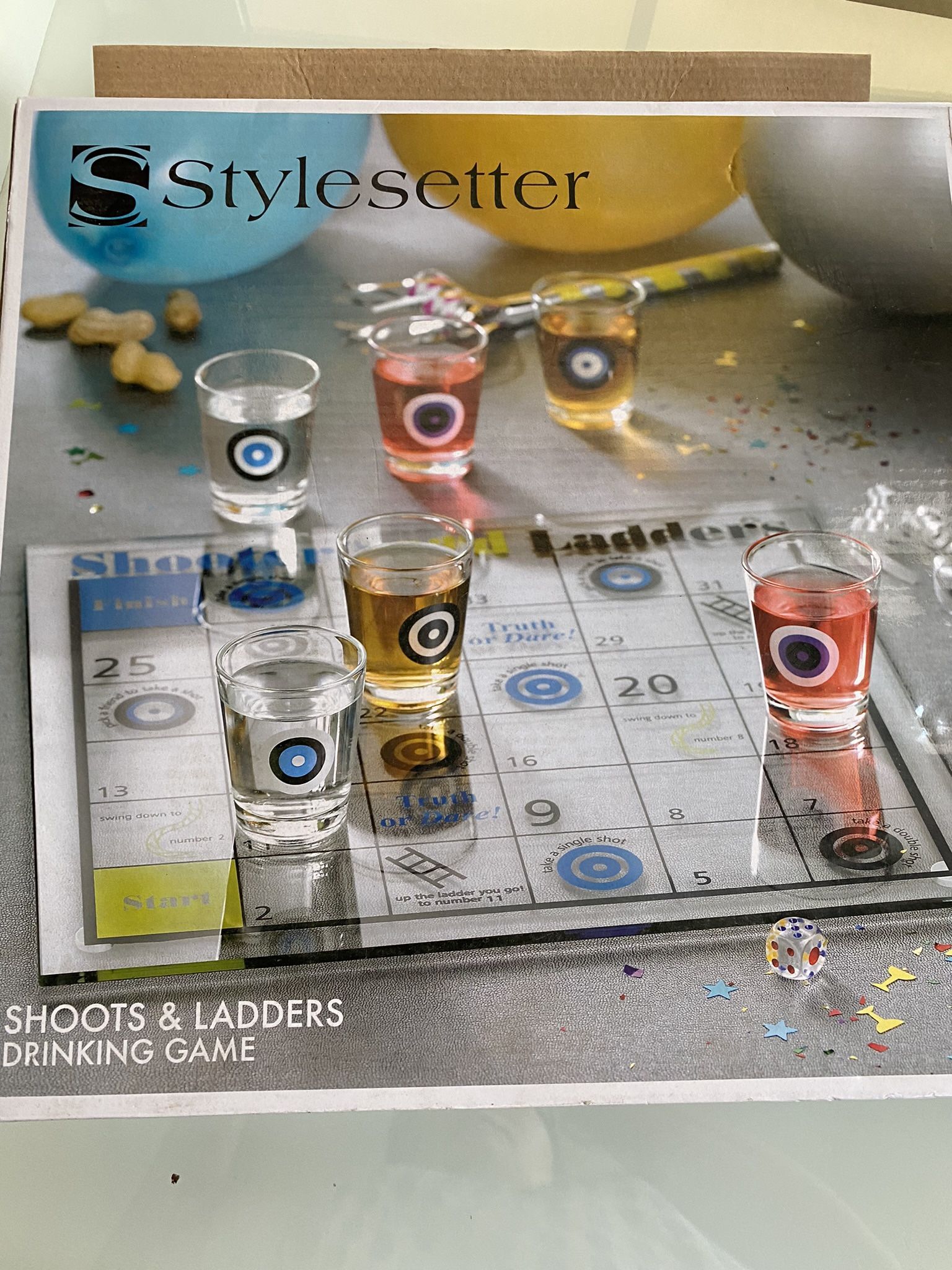 Adults Shoots And Ladders 6 Shot Glasses & Glass Game Board NEW