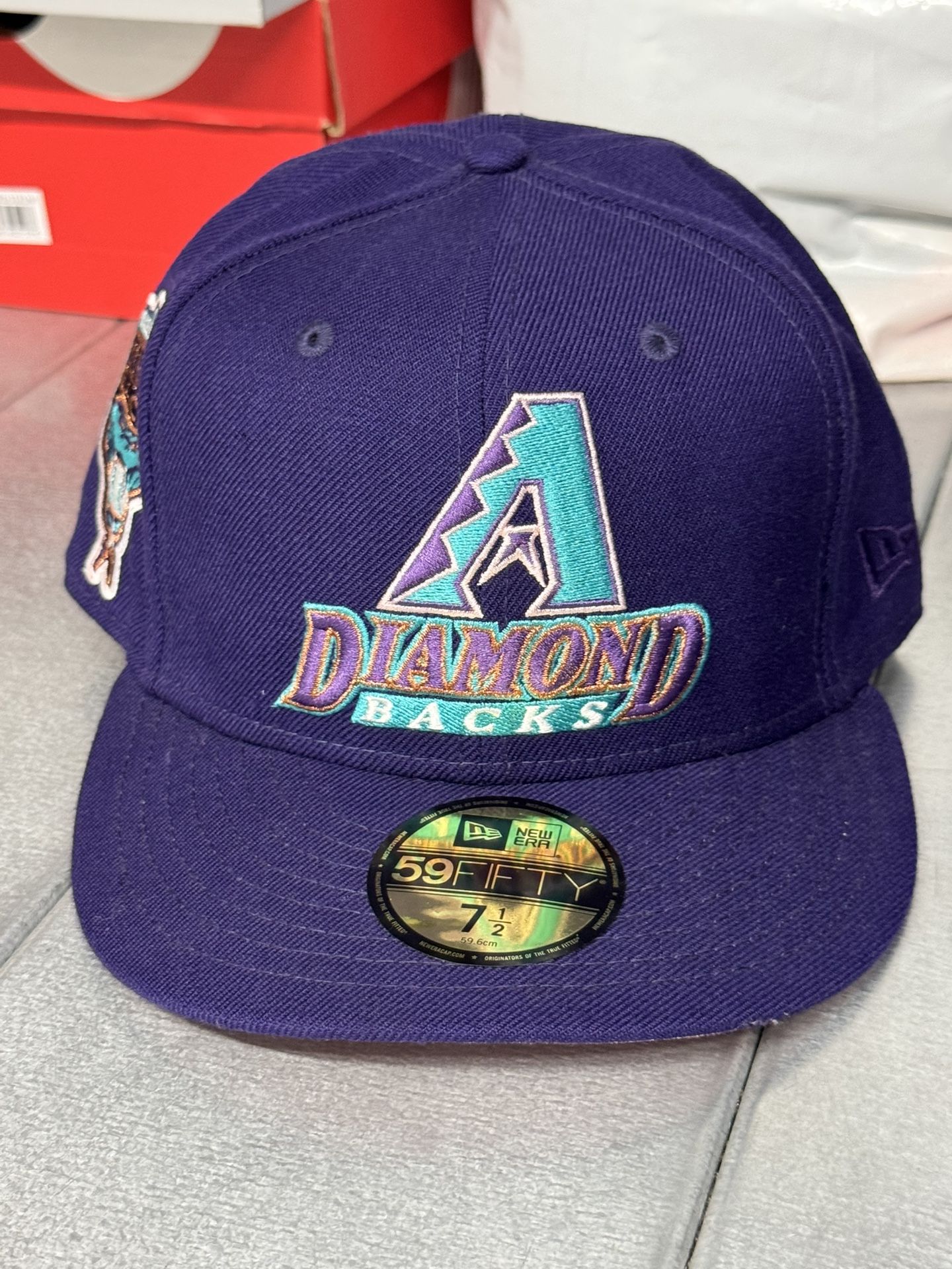 New Era Arizona Fitted Sz 7 1/2
