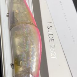 Megabass ISlide 262T