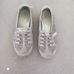 Skechers Slipon, Ladies size 7 Gray, Aqua & Yellow