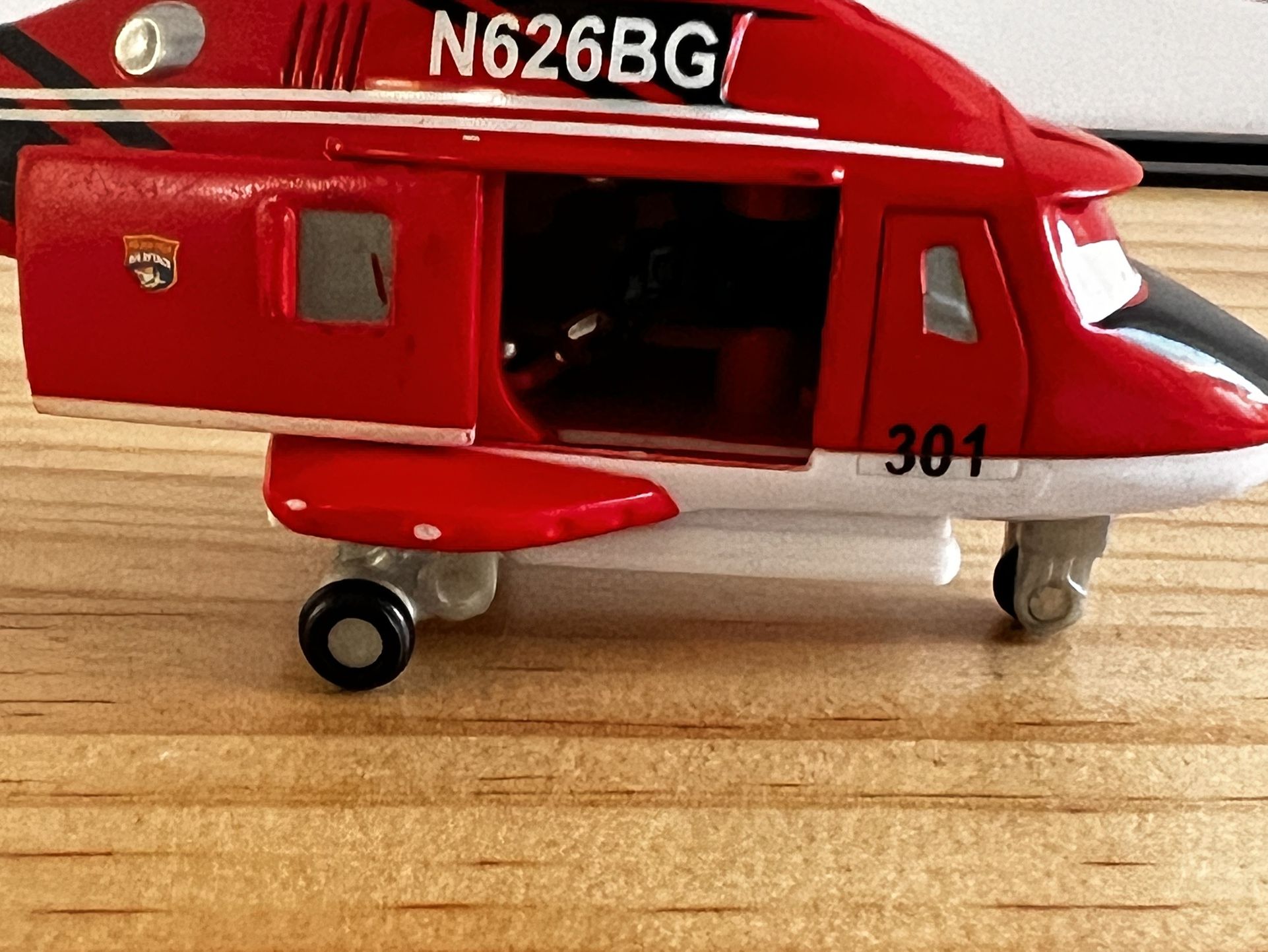Piston peak helicopter toy hotsell