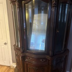 China Cabinet And Dinning Room Table No Chairs