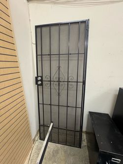 Security gate with multi locks dead bolts